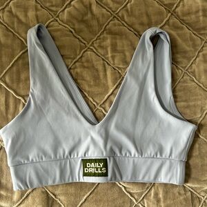 Daily Drills Go! V Neck Sports Bra in Mist